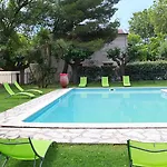 De La Tour -appartements- Hotel Valros