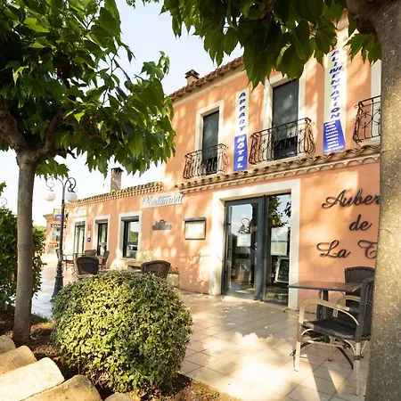 De La Tour -appartements- 3*