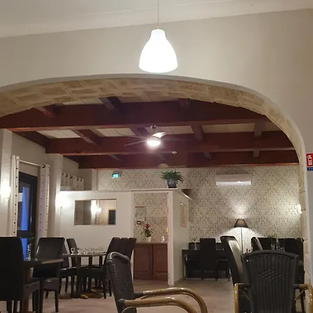 Hotell De La Tour -appartements- 3*