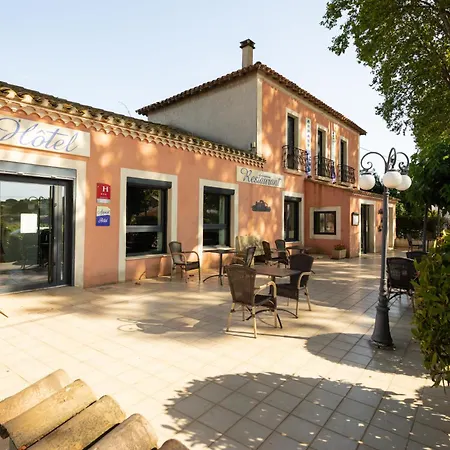 De La Tour -appartements- 3* Valros