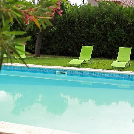De La Tour -appartements- Hotel