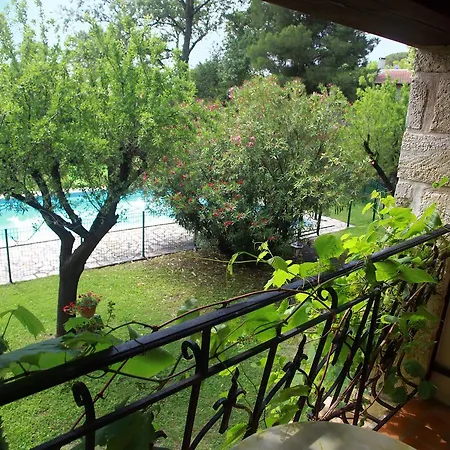 De La Tour -appartements- Hotel Valros