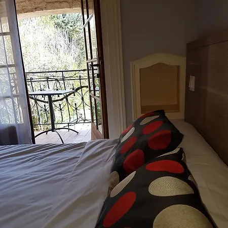 De La Tour -appartements- Hotell Valros