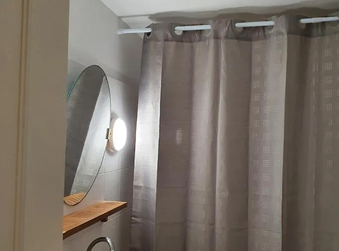 De La Tour -appartements- 3*