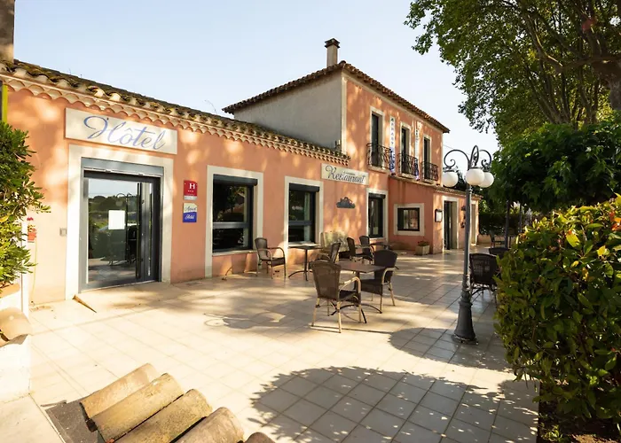De La Tour -appartements- 3* Valros