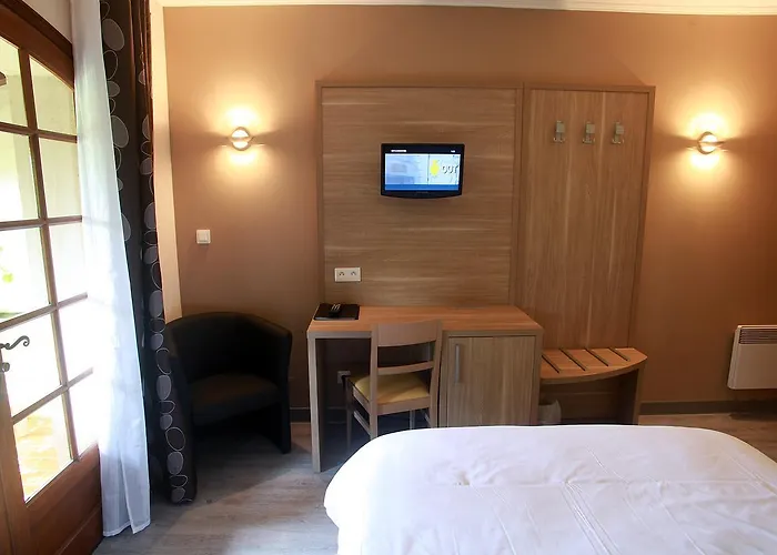 De La Tour -appartements- Hotell Valros